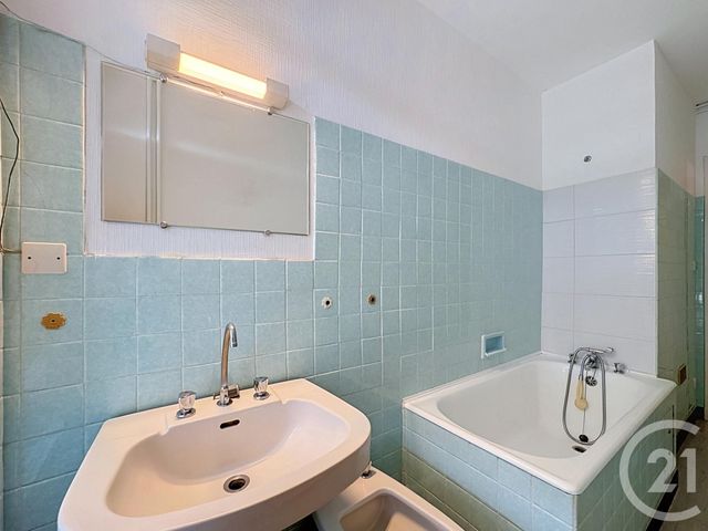 Appartement à vendre - 4 pièces - 95.67 m2 - BREST - 29 - BRETAGNE - Century 21 Associés Conseils Immobilier
