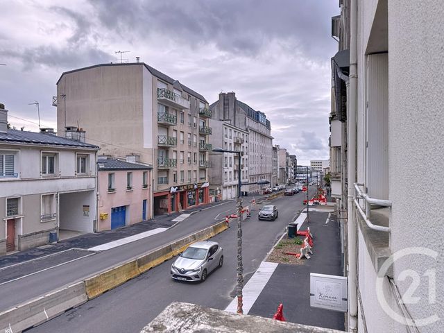 Appartement T4 à vendre - 4 pièces - 80.3 m2 - BREST - 29 - BRETAGNE - Century 21 Associés Conseils Immobilier