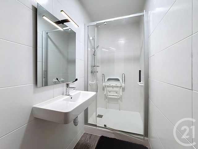 Appartement T4 à vendre - 4 pièces - 80.3 m2 - BREST - 29 - BRETAGNE - Century 21 Associés Conseils Immobilier