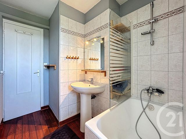 Appartement F3 à vendre - 3 pièces - 74.63 m2 - BREST - 29 - BRETAGNE - Century 21 Associés Conseils Immobilier