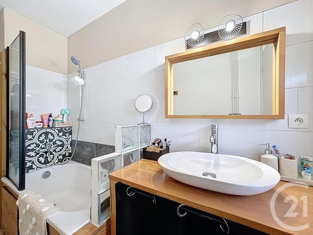 Appartement T4 à vendre - 4 pièces - 78.98 m2 - BREST - 29 - BRETAGNE - Century 21 Associés Conseils Immobilier