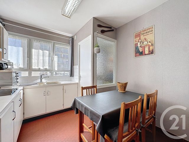 Afficher la photo en grand Appartement à vendre - 4 pièces - 82.56 m2 - BREST - 29 - BRETAGNE - Century 21 Associés Conseils Immobilier