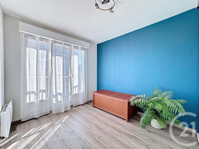 Afficher la photo en grand Appartement à vendre - 4 pièces - 82.56 m2 - BREST - 29 - BRETAGNE - Century 21 Associés Conseils Immobilier