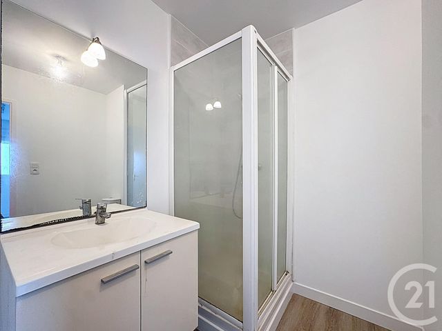 Appartement T2 à vendre - 2 pièces - 42.0 m2 - GUIPAVAS - 29 - BRETAGNE - Century 21 Associés Conseils Immobilier