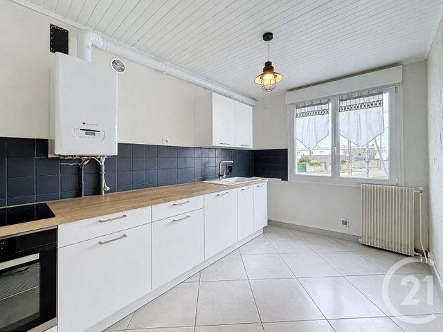 Appartement T5 à vendre - 5 pièces - 85.03 m2 - BREST - 29 - BRETAGNE - Century 21 Associés Conseils Immobilier