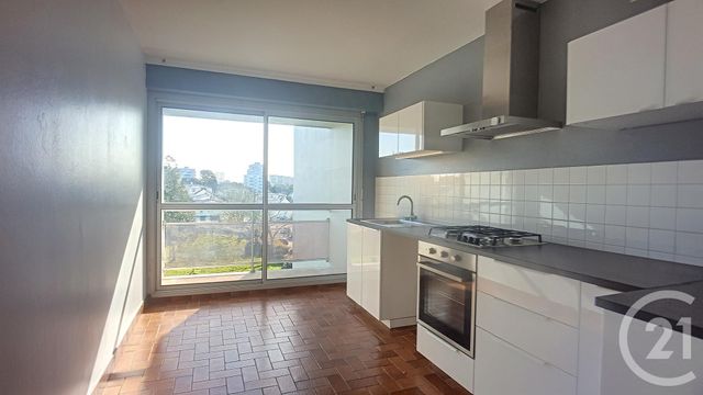 Afficher la photo en grand Appartement T5 à vendre - 5 pièces - 98.69 m2 - BREST - 29 - BRETAGNE - Century 21 Associés Conseils Immobilier