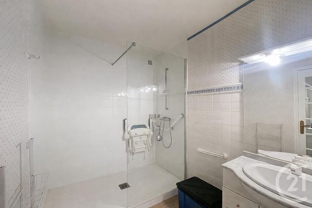 Appartement T4 à vendre - 4 pièces - 86.0 m2 - BREST - 29 - BRETAGNE - Century 21 Associés Conseils Immobilier